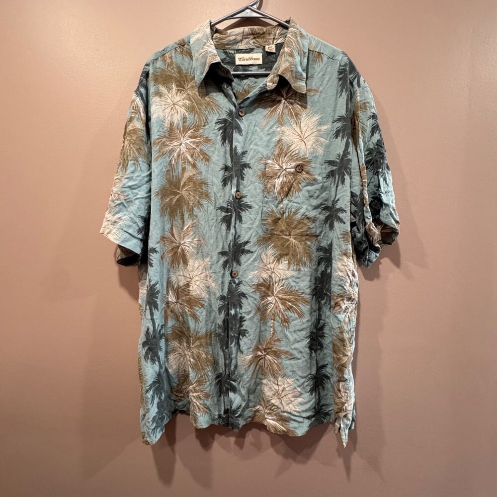 Caribbean Mens 2XT Short-Sleeve Button-Up Shirt With Palm Tree Print